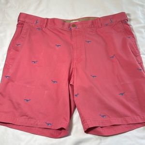 Izod Saltwater Coral Whale Shorts, size 46